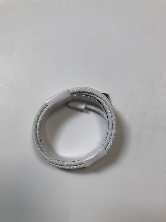 Câbles: USB-C Ladekabel 1m – D'occasion à Watt par One_cond 2