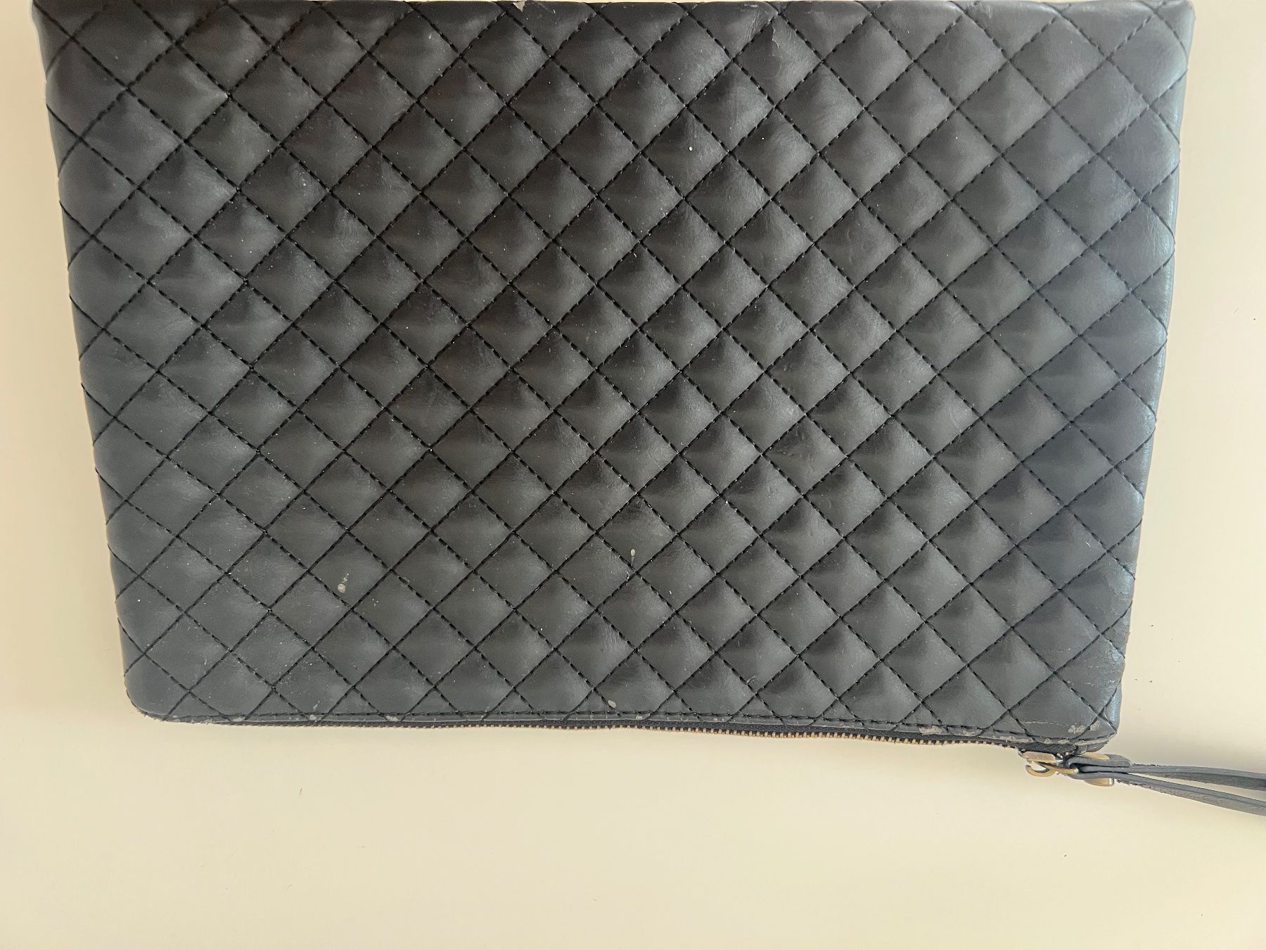 Pull&Bear Taschen: Pochette nera trapuntata – Gebraucht aus Zürich von giu_jnh6