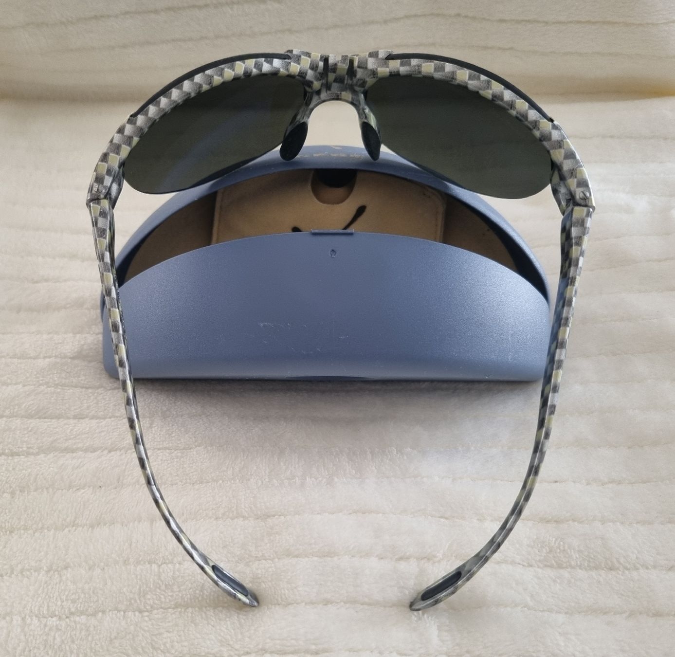 Occhiali & Lenti: Cébé 1500 Sonnenbrille mit Case – Nuovo (secondo la descrizione) da Windisch venduto da Firstspace 2