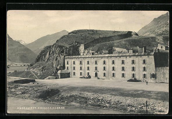 Cartoline postali: Andermatt, Kriegskaserne mit Strasse und – Usato da Berlin venduto da bartko-reher