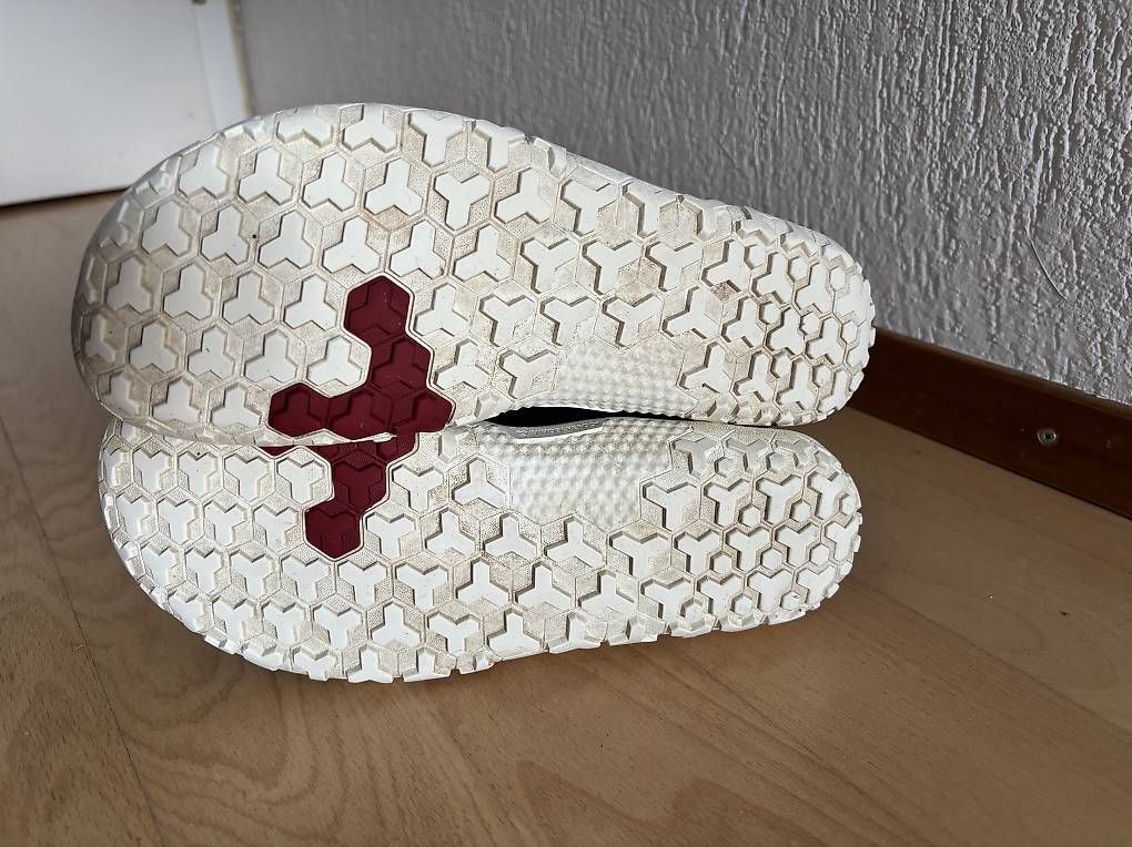 Vivobarefoot Scarpe da uomo: Vivo Barefoot Schuhe Gr 40M – Usato da Savognin venduto da kje_c6rv 3