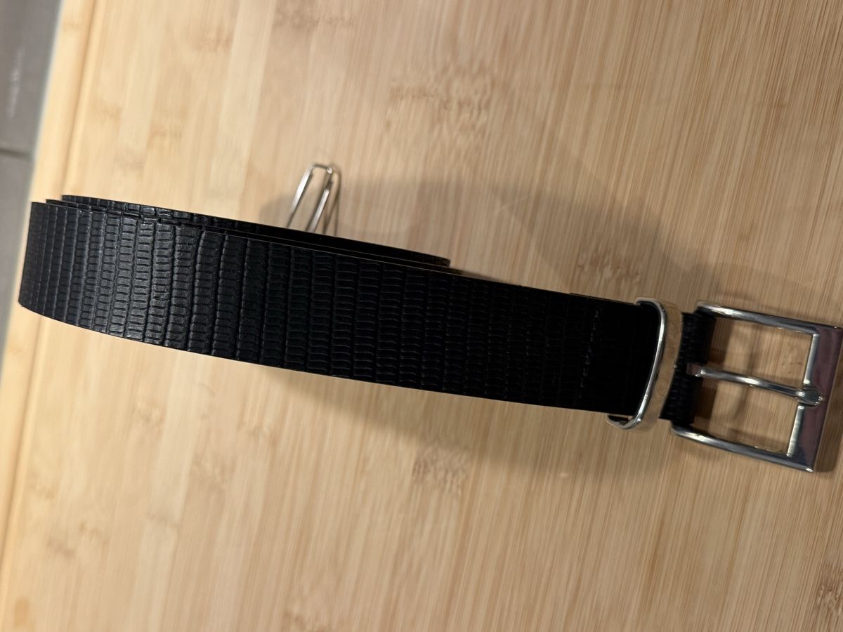 Cinture: Schwarzer Gürtel in Lederoptik, neuwertig - 105cm – Nuovo (secondo la descrizione) da Basel venduto da zukk_ 2