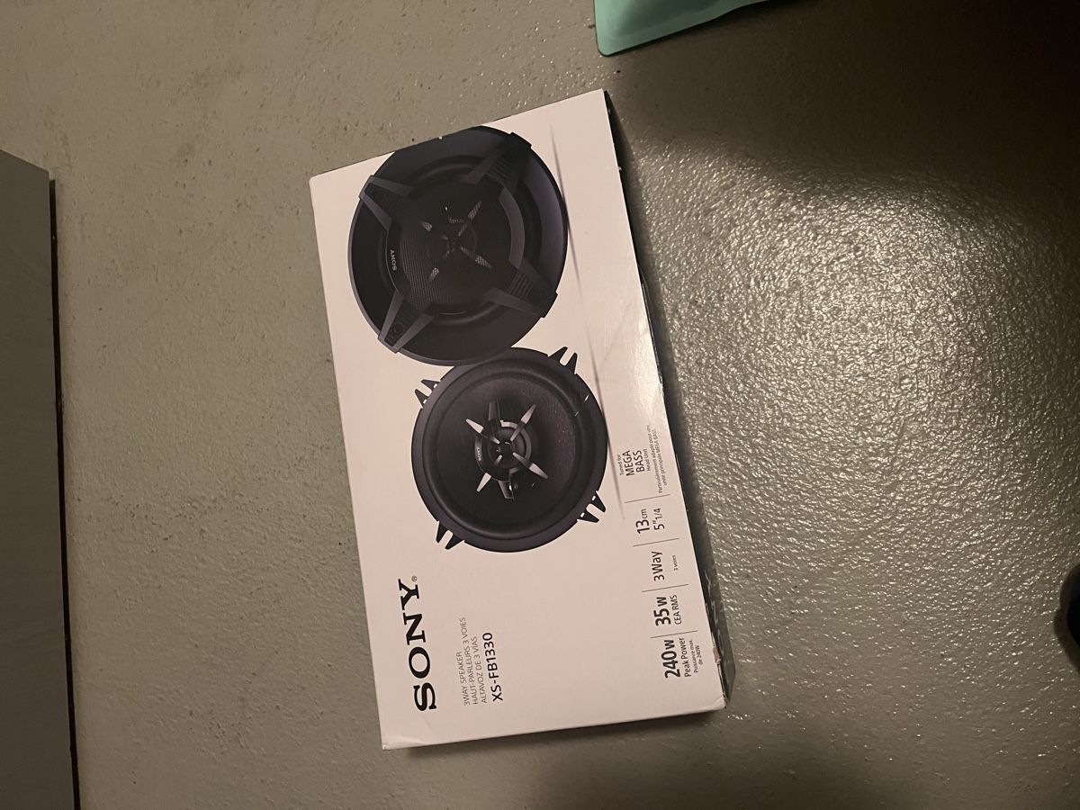 Sony Lautsprecher: Sony Lautsprecher – Neu und originalverpackt aus Winterthur von Brachypelma007