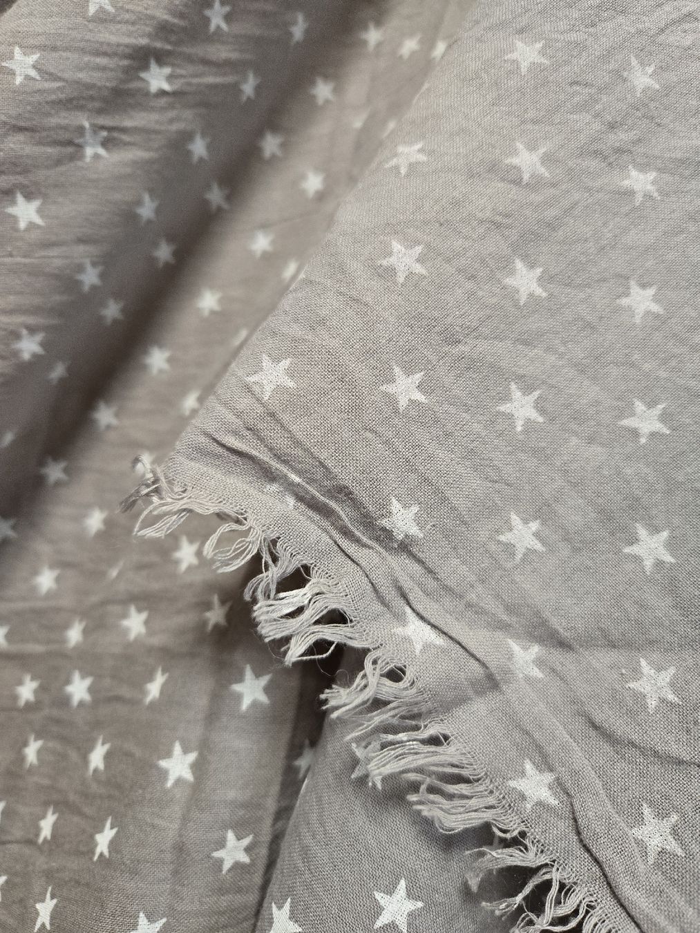 Gant Foulard & Sciarpe: GANT Tuch Schal Baumwolle Sterne grau – Usato da Zürich venduto da Deesay 1