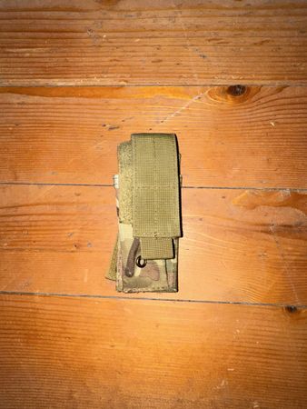 Pistol mag pouch