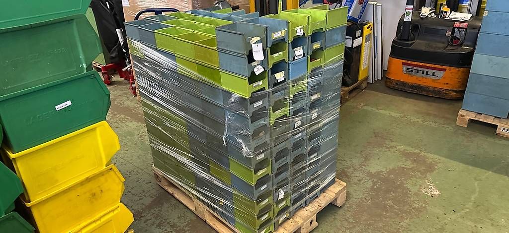 Tutti gli attrezzi: 357 Stk Sichtlagerboxen Sortierboxen Schraubenboxen – Usato da Necker venduto da liq24
