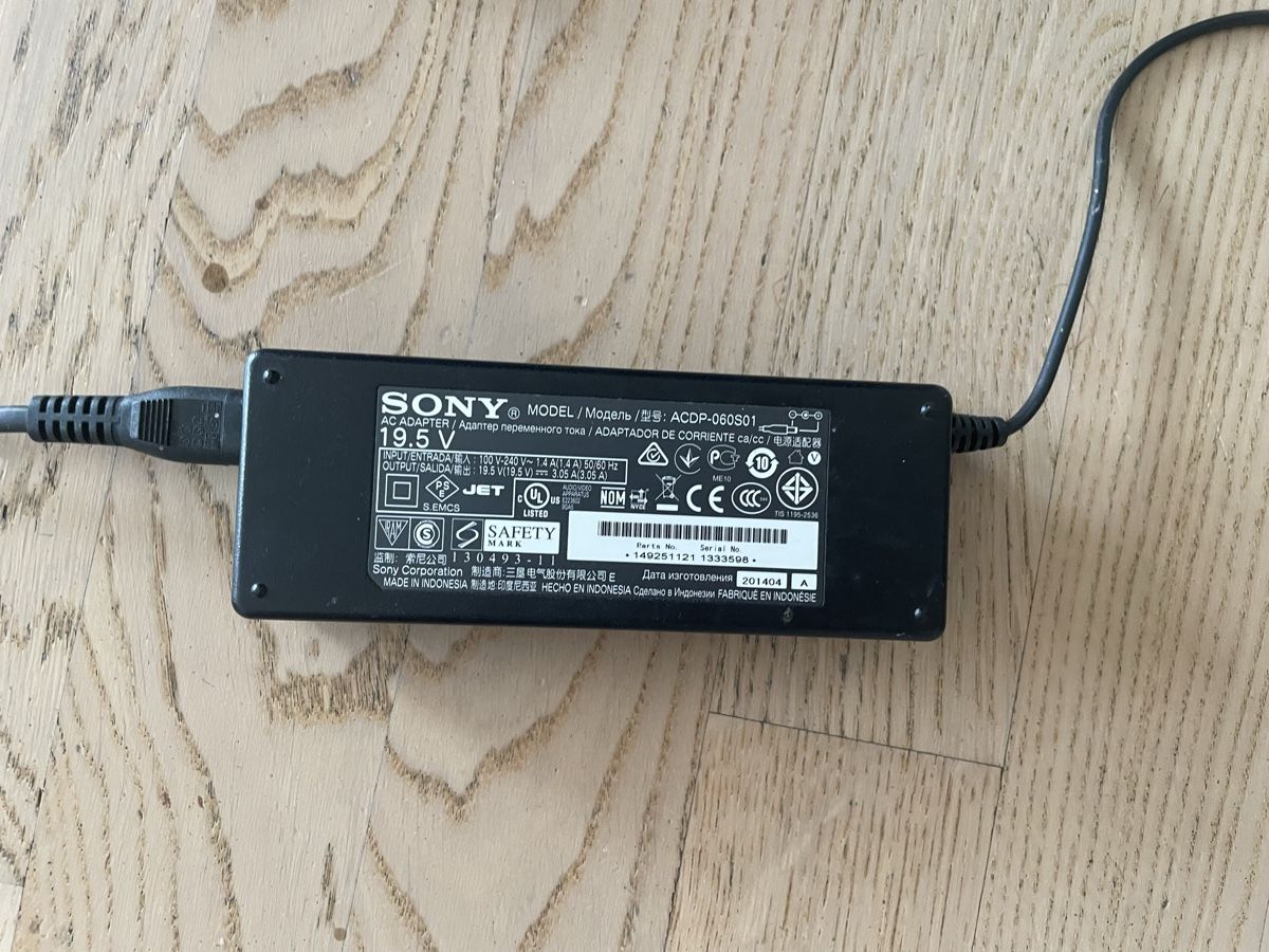 Sony Fernseher: Sony Fernseher – Gebraucht aus Uznach von hub_f7l9 1