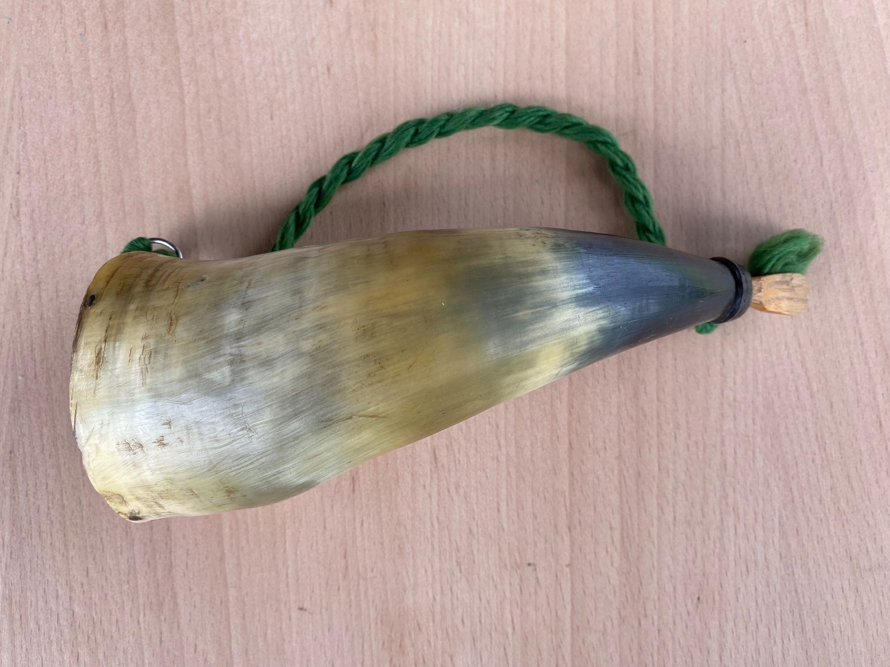 Uniformen: schönes antikes Bündner Pulverhorn – Gebraucht aus Feldbach von Olive1 8