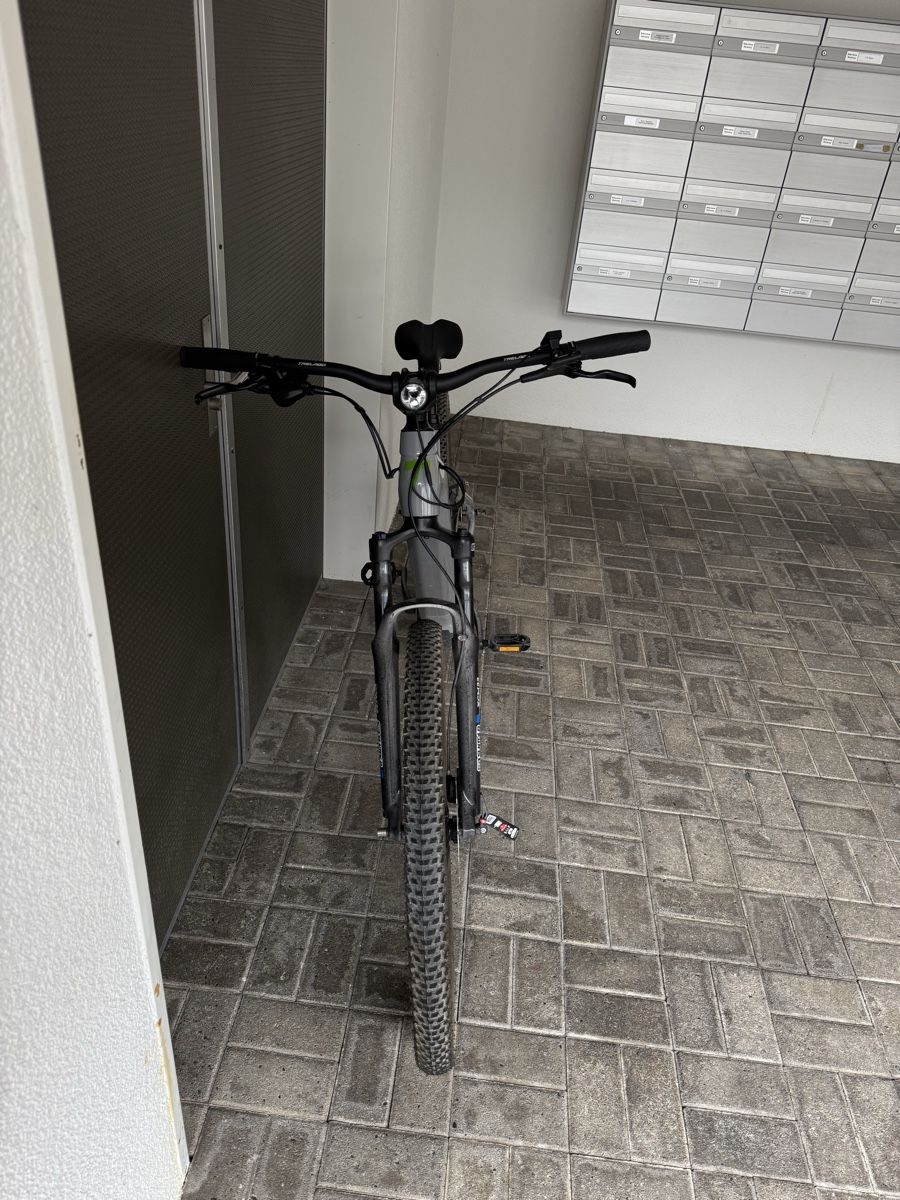 Velos: E-Bike Trelago Mountain – Neu (gemäss Beschreibung) aus Bäch SZ von edo_9m62 1
