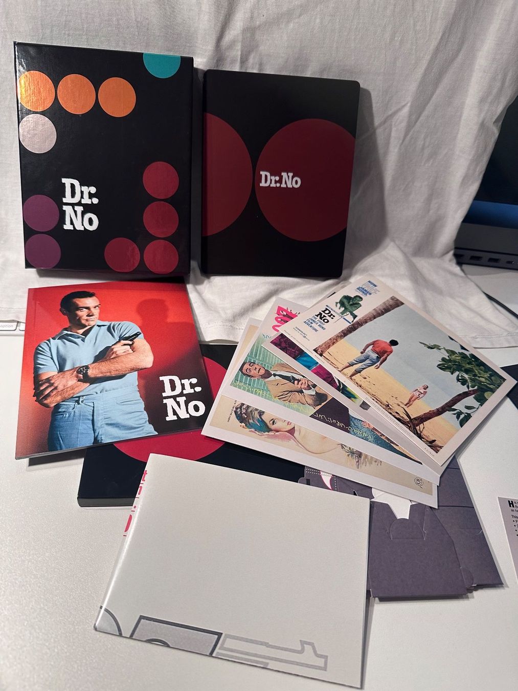 Tutti i DVDs: Dr. No James Bond 007 Steelbook – Usato da Zollikofen venduto da hekote