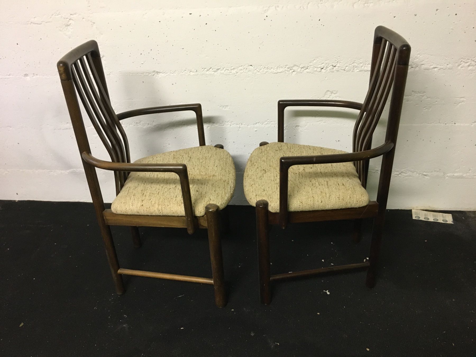 Stühle: Chaises Denmark – Gebraucht aus Vernier von Nacarate 1