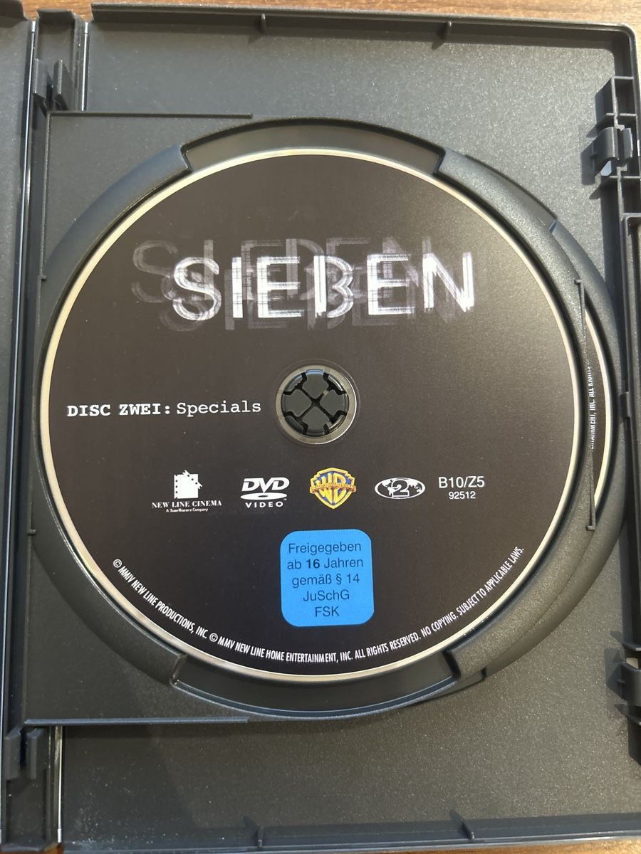 Tutti i DVDs: Sieben - Special Edition 2-Disc Set DVD - Top Zustand! – Usato da Herisau venduto da Victoria-Classic 2