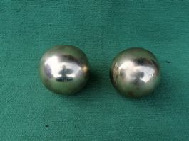 2 alte Messingkugeln mit Schraube