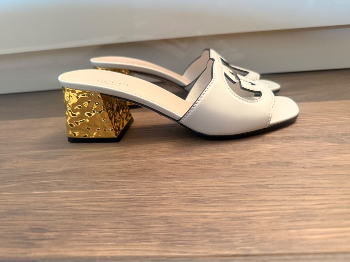 Gucci Scarpe da donna: Gucci Brand New Mules – Nuovo e nell'imballaggio originale da Küsnacht ZH venduto da Zafsa
