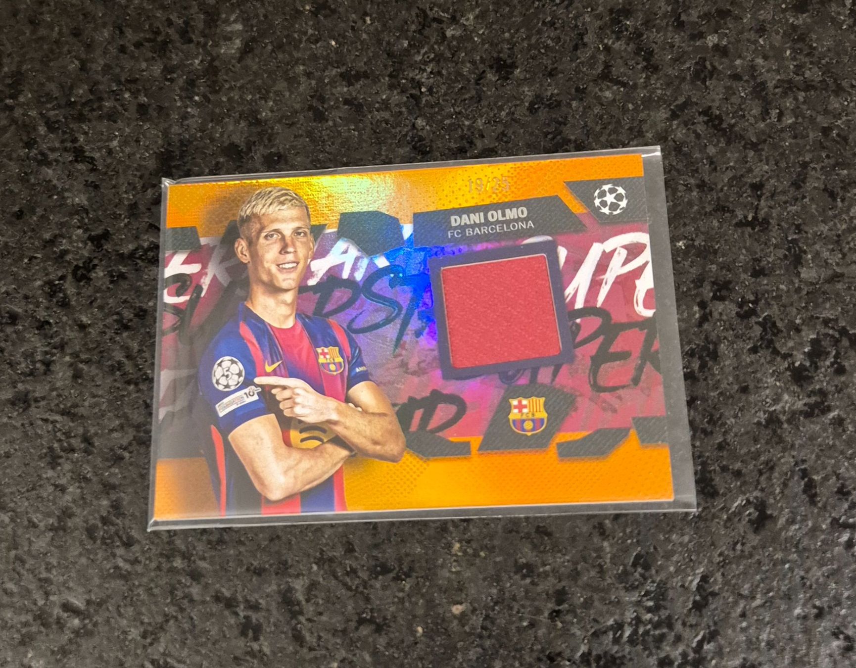 Topps Carte collezionabili: Dani Olmo /25 Relic - Barcelona - Topps – Nuovo (secondo la descrizione) da Burg AG venduto da Danoe