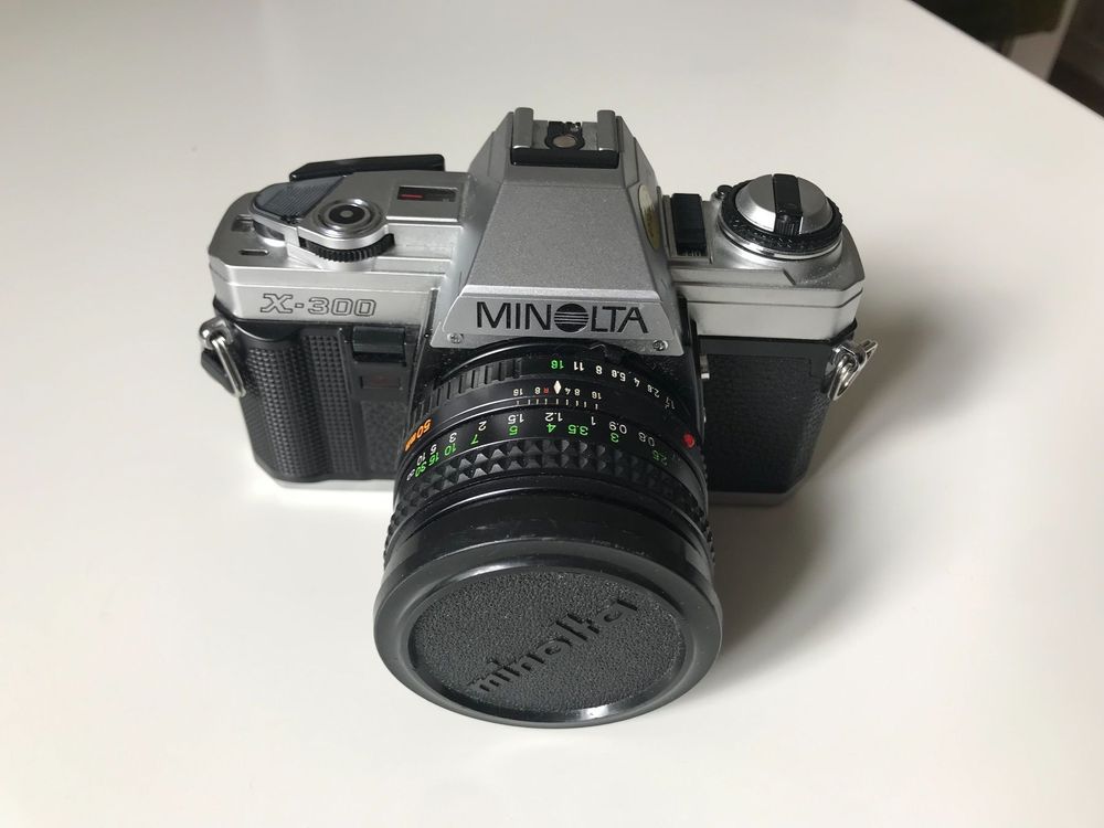 Appareil Photo MINOLTA X-300 MD zoom 35-70mm 1:3.5