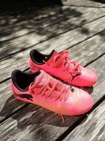 PUMA Fussballschuhe Grösse:34