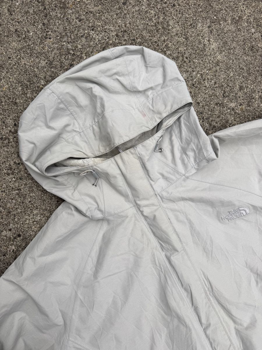 North Face Jacken: The North Face Gorpcore HyVent Jacket Light Grey XL – Gebraucht aus Effretikon von syrrrrre 3