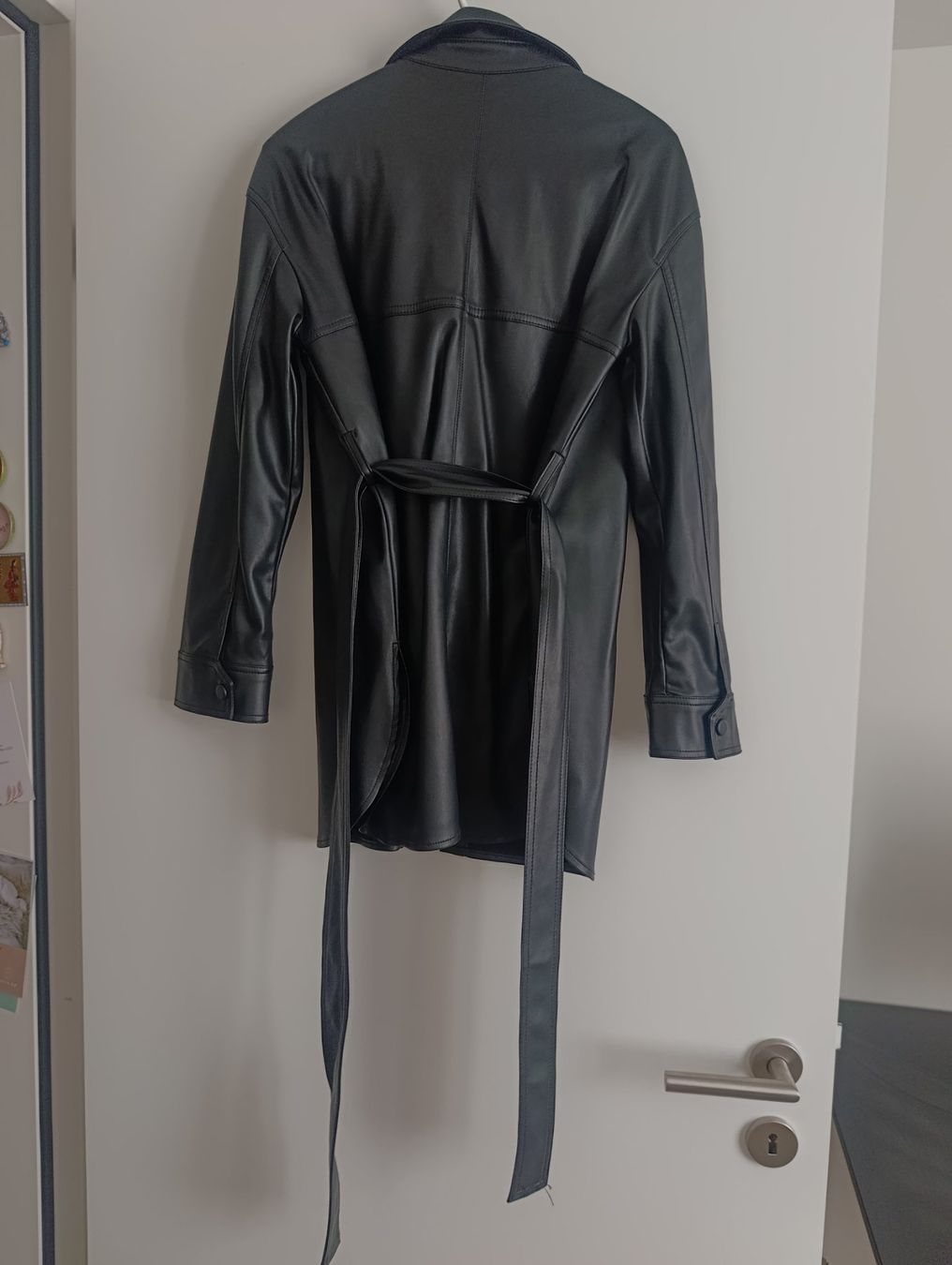 Zara Chemisiers: Bluse/Jacke in Lederoptik Gr. 34 – D'occasion à Dietikon par iksan 4