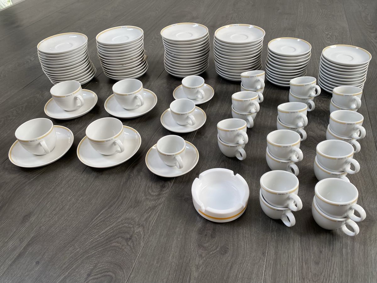 Set di piatti: Kaffeeservice von OPEL 115 Teile – Usato da Hägglingen venduto da Karin0802 1