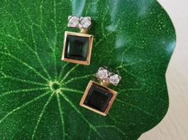 18Kt. GG Ohrstecker mit Turmalin und Brillanten UNIKAT
