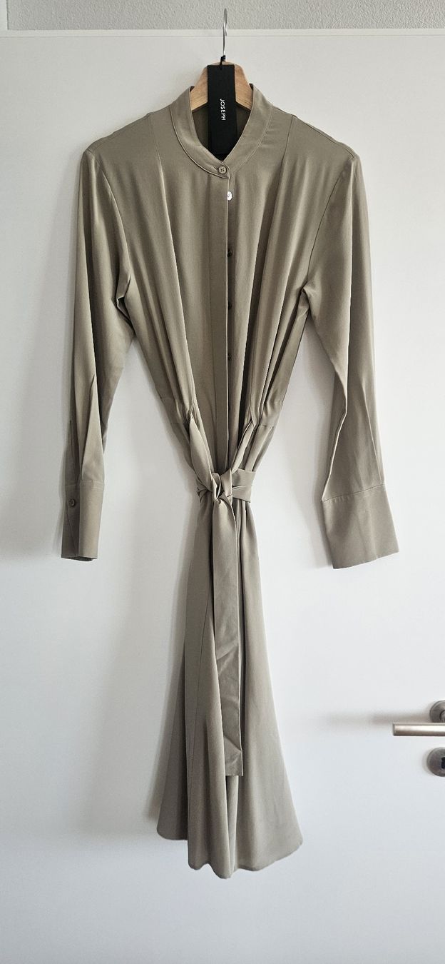 Robes: JOSEPH - Silk Dress - NEU – Neuf avec emballage d'origine à Horgen par SA_MOE00 2