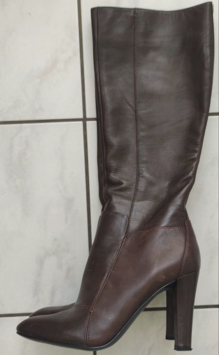 Guess Damenschuhe: BRAUNE HIGH-HEEL-STIEFEL – Gebraucht aus Buchs AG von Teresa0