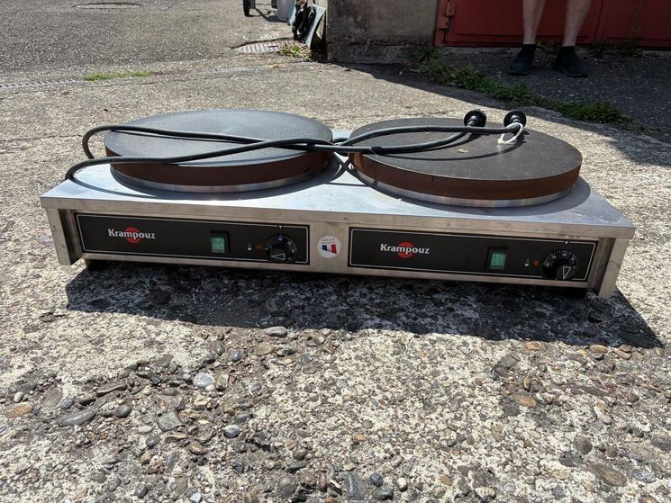 Küchengeräte: Doppel Crepes Platten Kampouz – Gebraucht aus Hüttikon von ypell