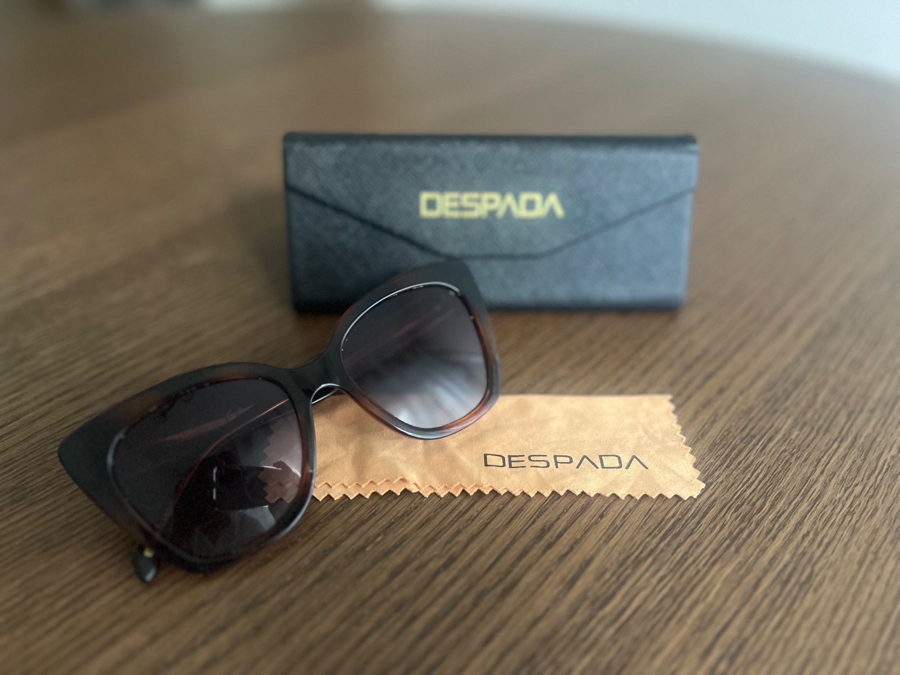 Occhiali & Lenti: Braune Sonnenbrille – Usato da Zürich venduto da ale_ap