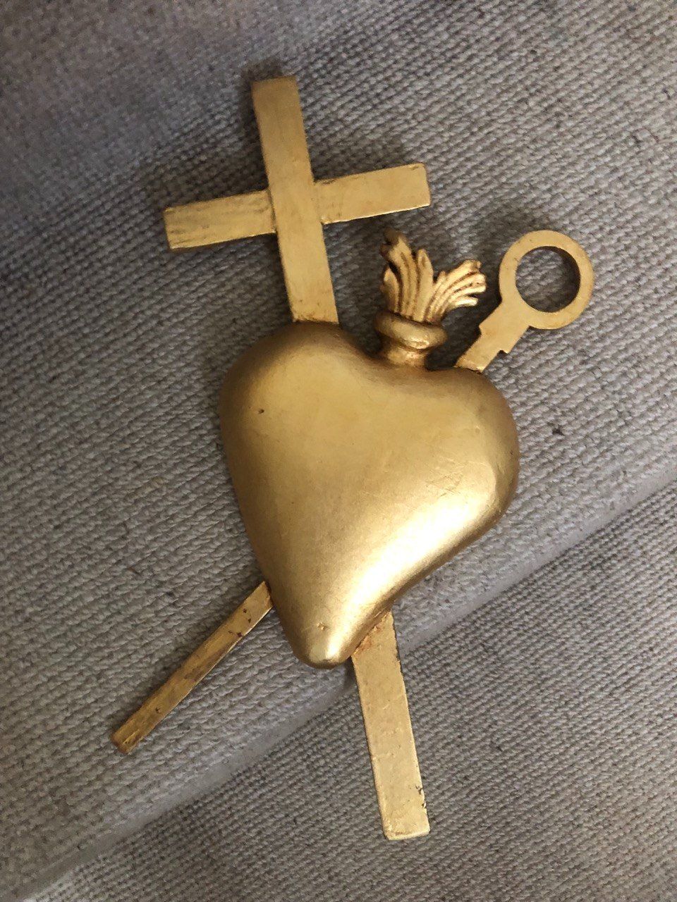 Tutte le decorazioni: Sakrales Herz  sehr alt aus einer Kirche – Usato da Speicher venduto da Ramtha1