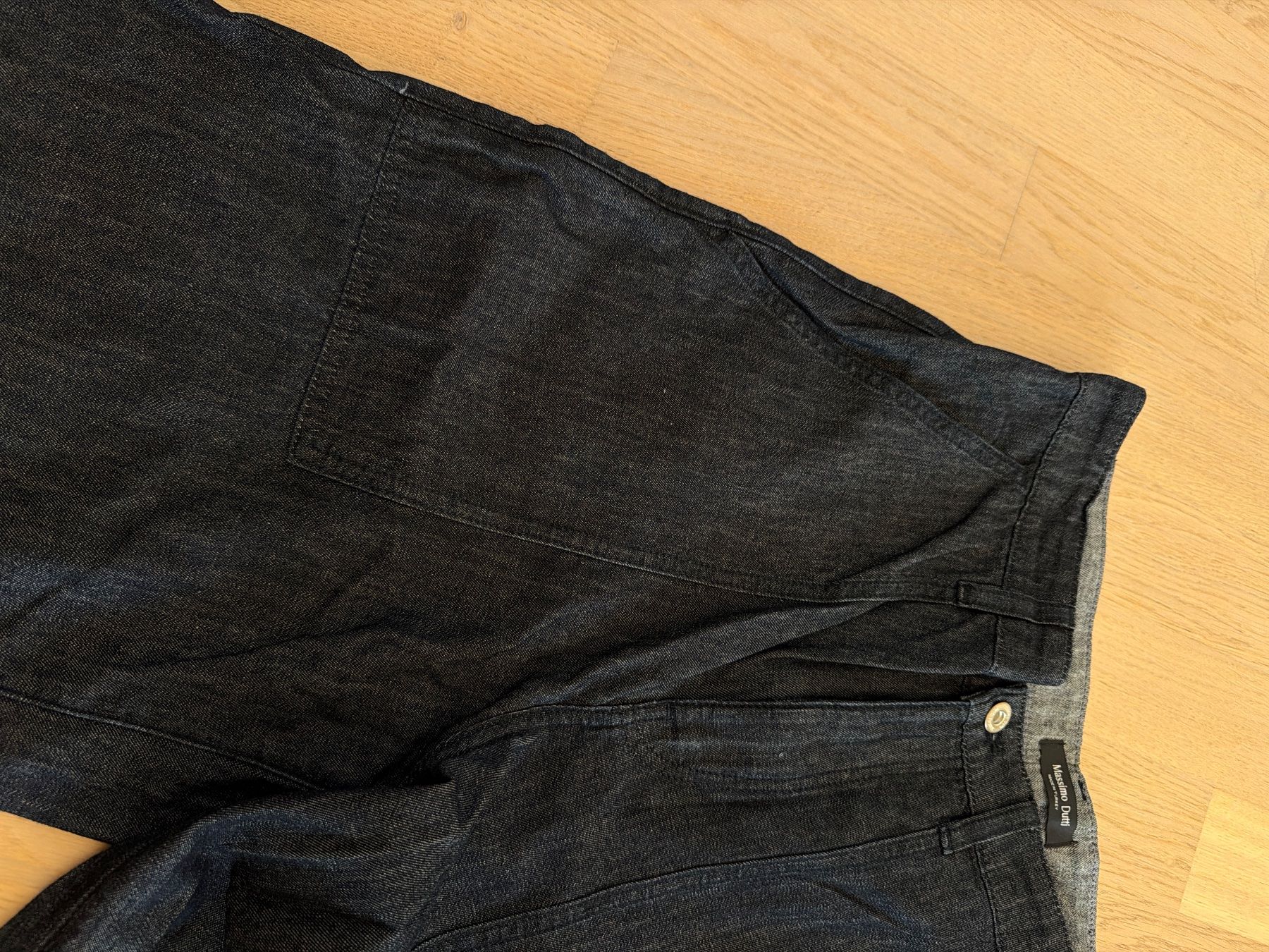 Massimo Dutti Pantaloni: Massimo Dutti Damen Jeans dunkelblau Grösse 40 – Usato da Hettlingen venduto da blu_tb6z 1