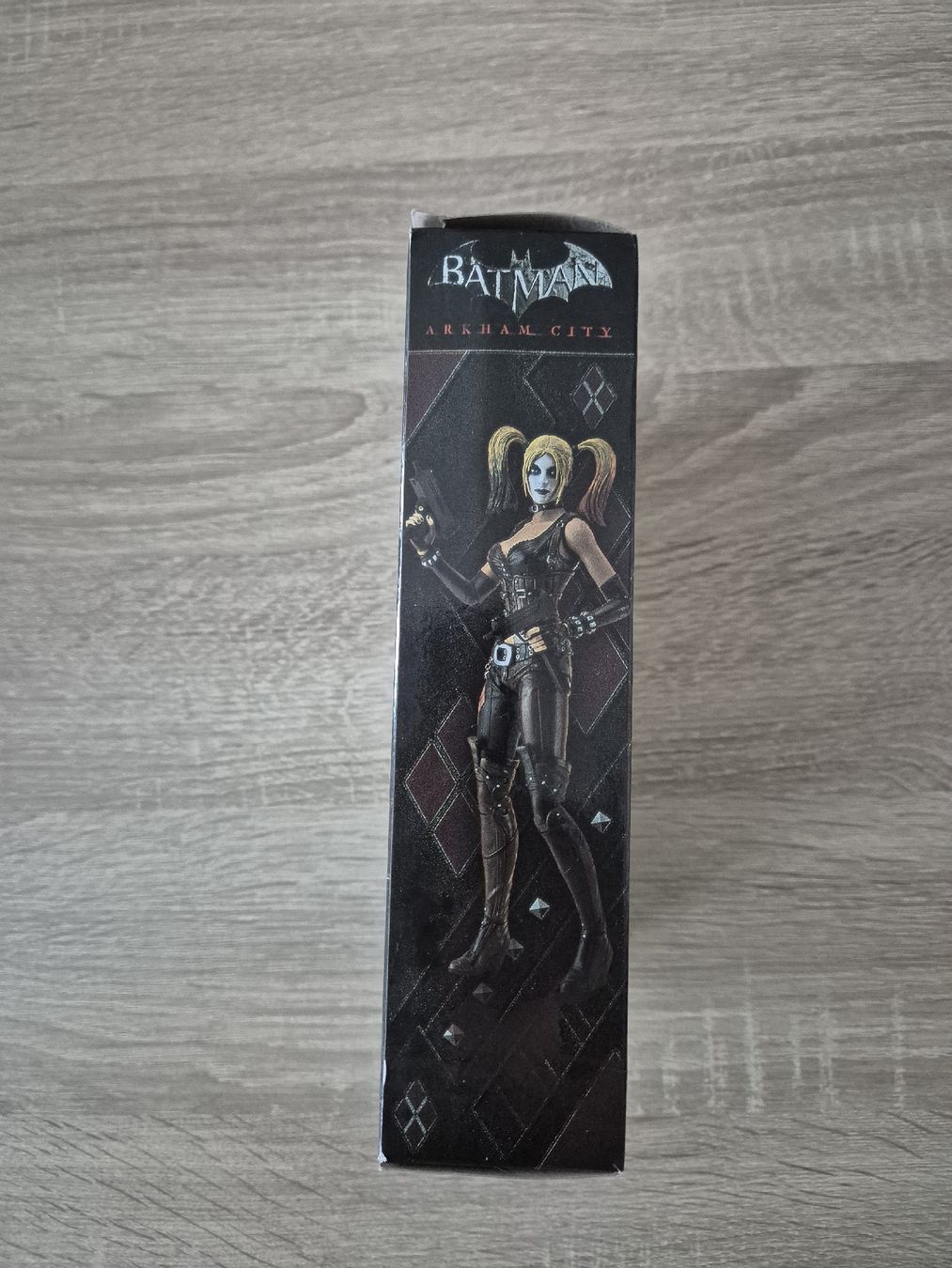 Statuette: Figurine Harley Quinn DC Comics - Edition Collector limitée – Nuovo (secondo la descrizione) da La Chaux-de-Fonds venduto da joa_5yfy 3