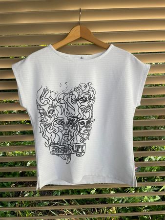 Schulkunstprojekt: Bedrucktes Vintage T-Shirt