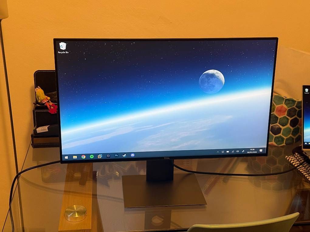 Monitore: Monitor Display Dell Ultrasharp 24 Pollici – Gebraucht aus Besazio von zuccolon 2