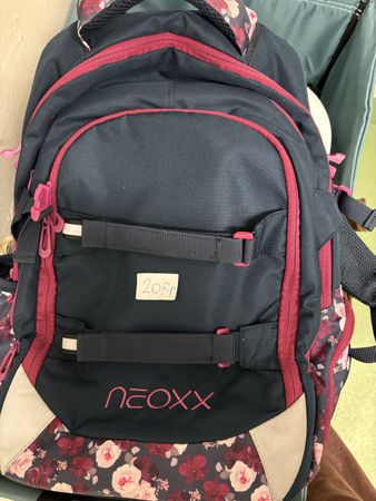 NEOXX Rucksack Blumenmuster dunkelblau pink guter Zustand