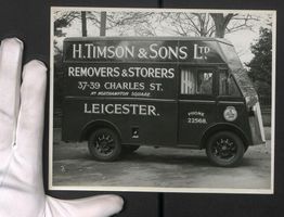 Fotografie Lastwagen Morris mit Hamshaw 