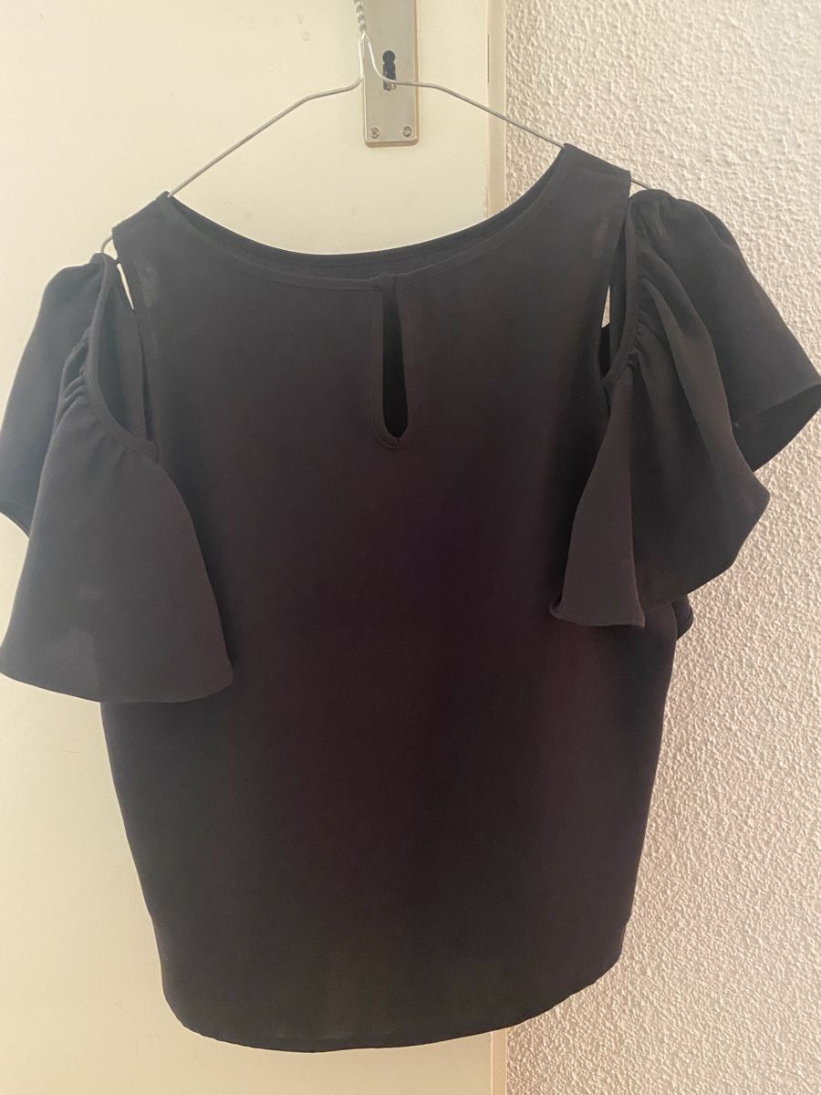 Guess Camicette: Guess Bluse schwarz Grösse S Neu !!! – Nuovo (secondo la descrizione) da Uetikon am See venduto da lexus2008 1