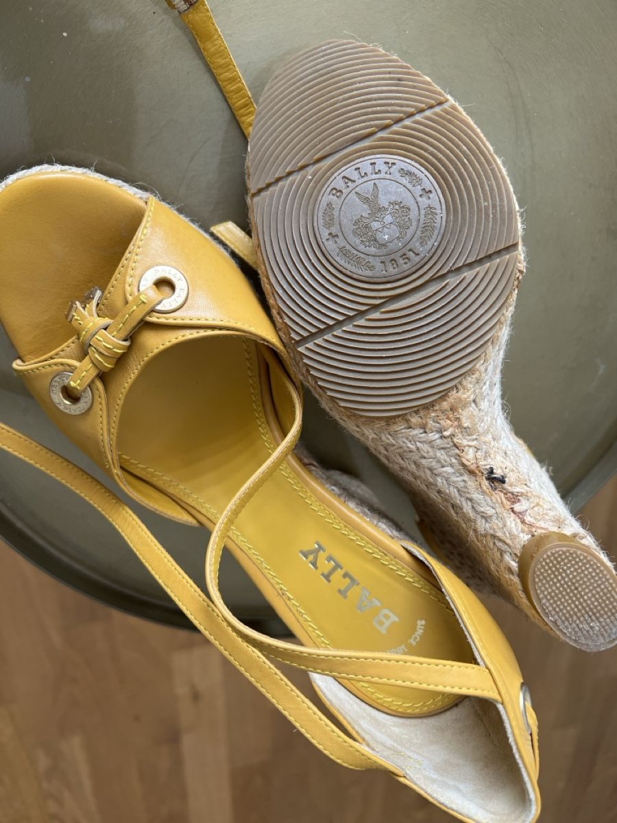 Bally Scarpe da donna: Bally  Sandale, gr.37, Leder – Usato da Kaufdorf venduto da Ostrich 2