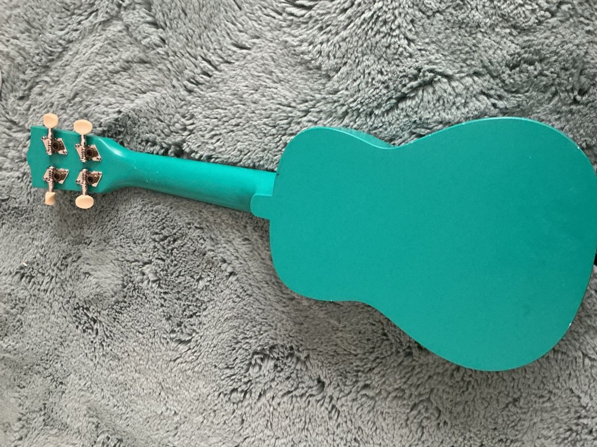Instruments de musique: Ukulele  – Neuf (Voir description) à Allschwil par han_w8cx 2
