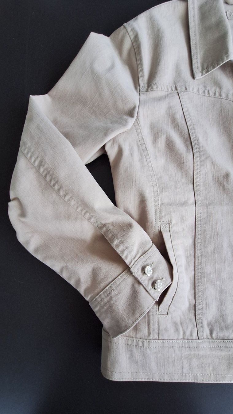 Giacche: KennyS Jeansjacke hellbeige Gr. M – Usato da Flawil venduto da Seestern5 3
