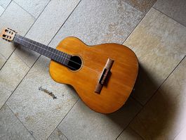 Vintage-Konzertgitarre  (Marke Hopf)