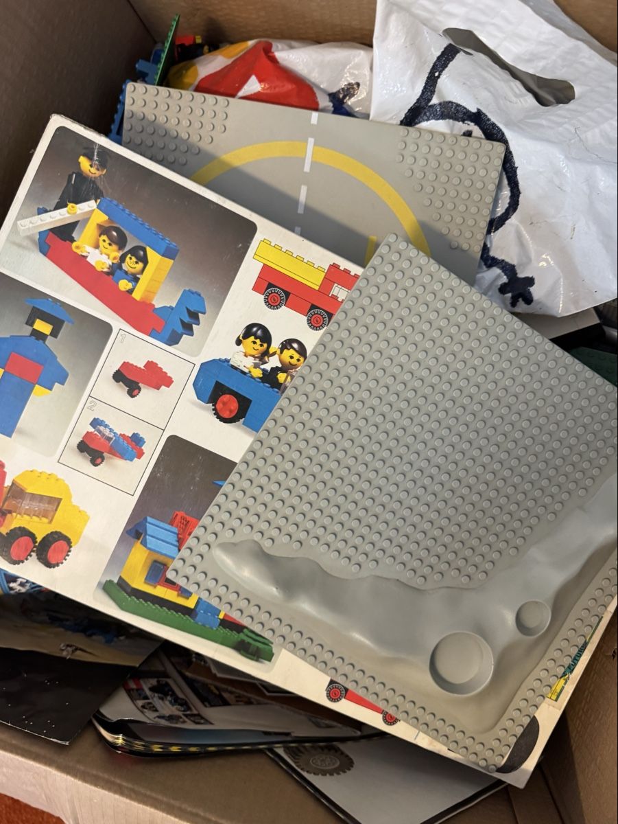 Giocattoli:  Lego  2 Karton  – Usato da Schlieren venduto da Freundlich02 2