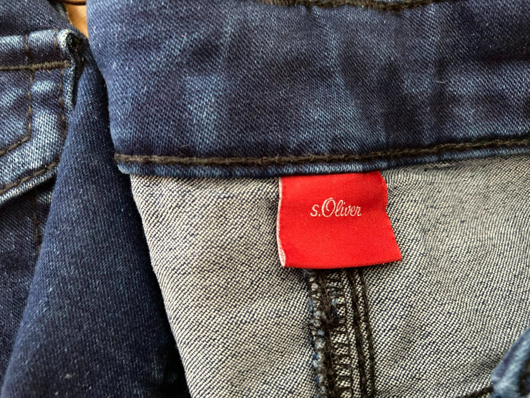 S.Oliver Vestiti & Gonne: Jeans-Latzkleid von "s.Oliver" – Usato da Muttenz venduto da Juvenile33 4