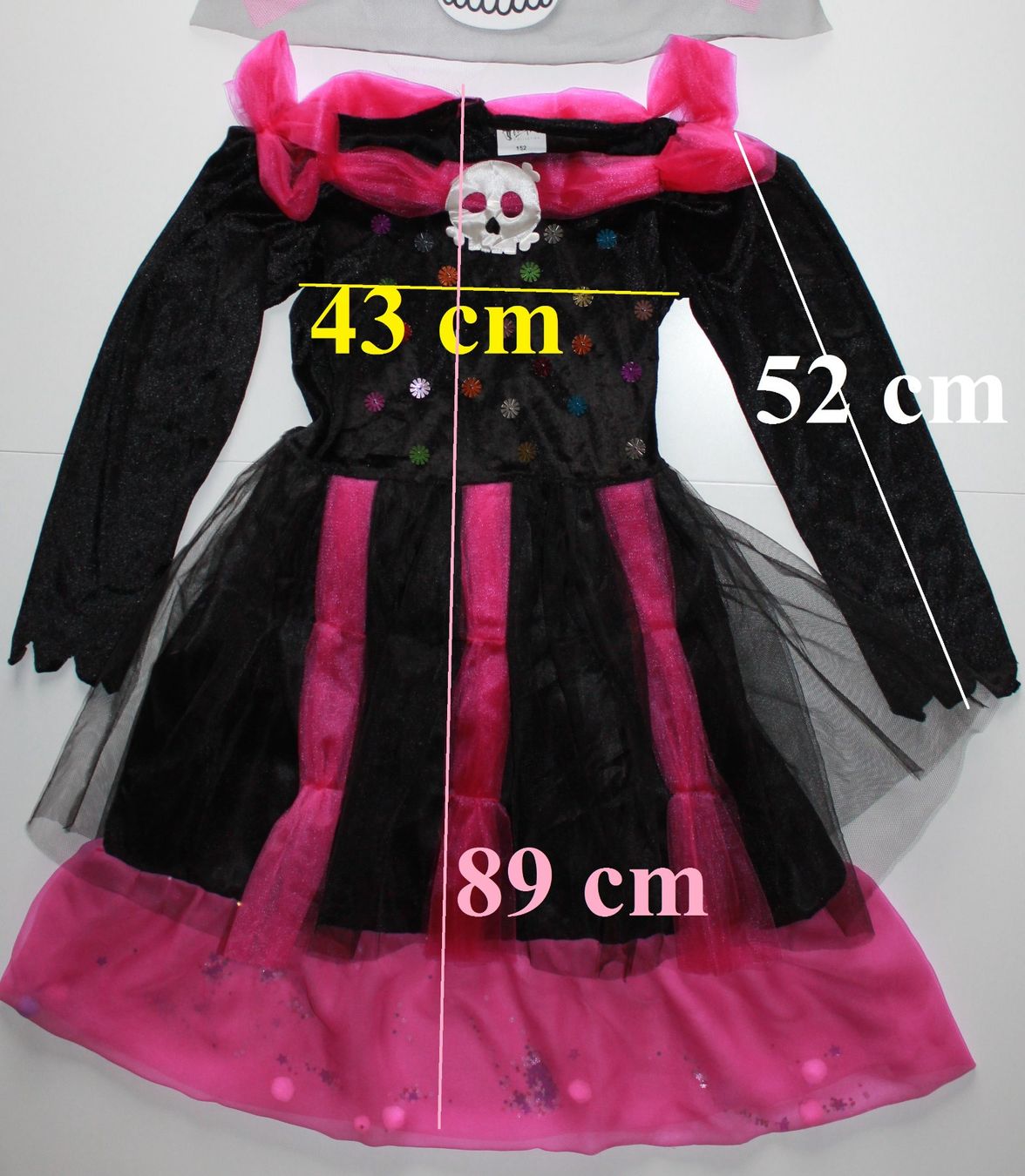 Costumi: Costume squelette / Skelett t. 152 – Usato da Peseux venduto da CoolShoping 2