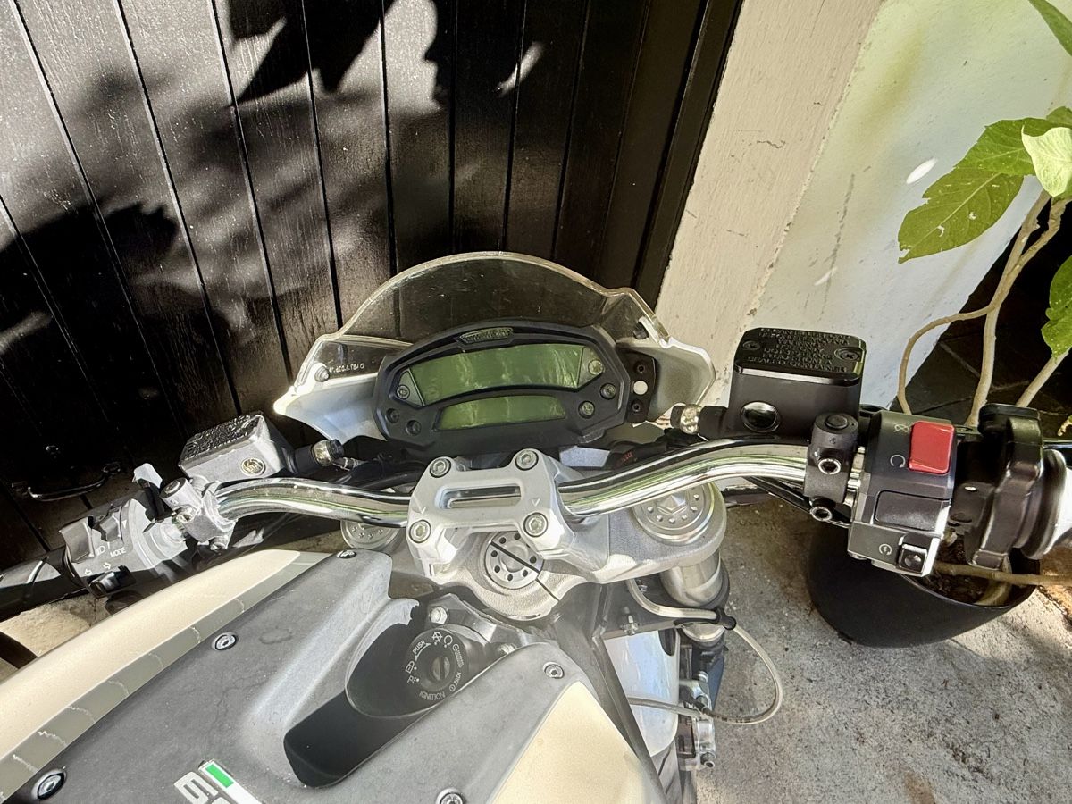 Ducati Strasse: Ducati Monster 696 – Gebraucht aus Sachseln von ByChiaraVintage 3