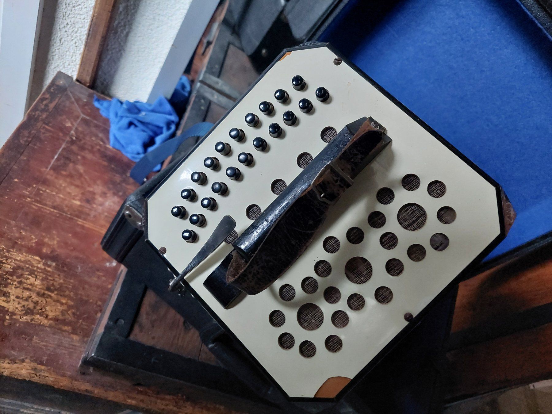Strumenti musicali: BANDONIKA – Usato da Altnau venduto da wahet 1