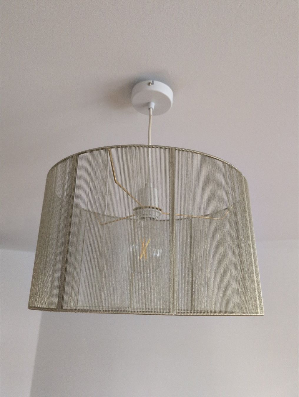 Lampadari & plafoniere: Grosse Lampe mit Smart-Home-Glühbirne – Usato da Basel venduto da vic_2k8t 2
