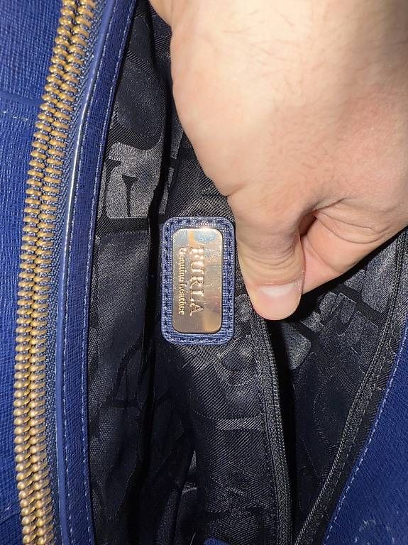 Borse da donna: Furla blaue Leder Handtasche – Usato da Herisau venduto da ogkosta 3