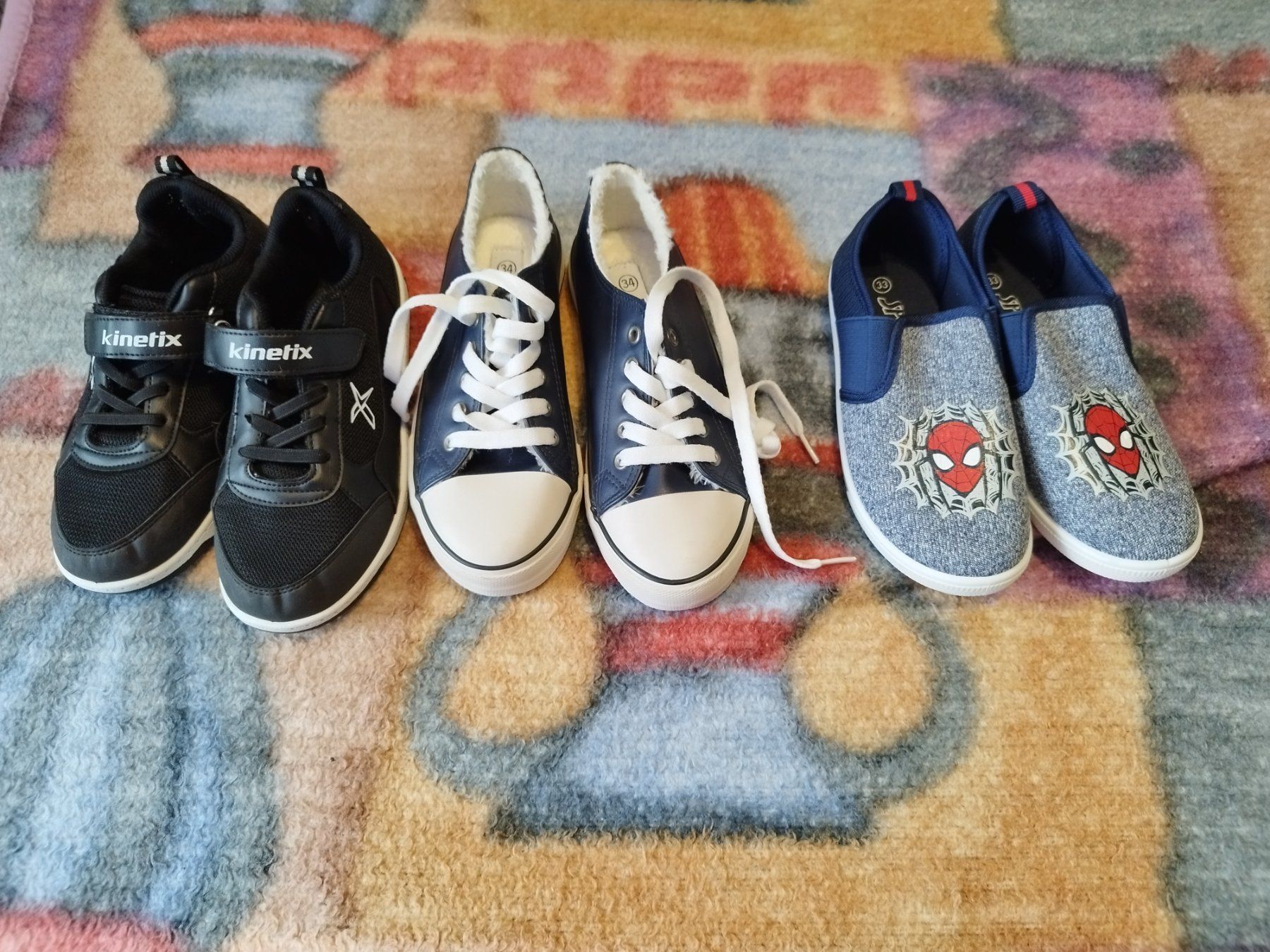 Scarpe per ragazzi: Kinder Schuhen 3stk – Usato da Zürich venduto da Serc52