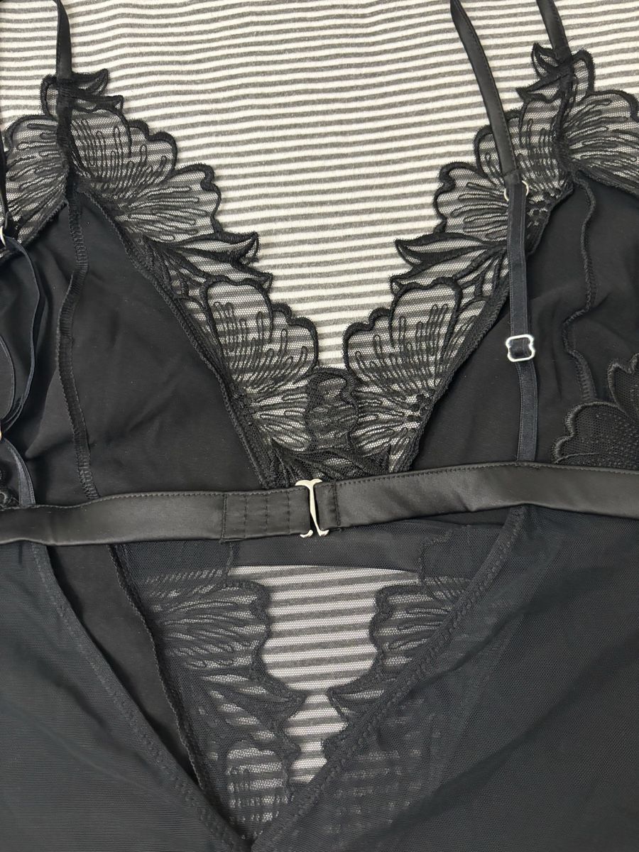 Intimissimi Altra biancheria intima: Spitzenbody + Slip Intermissimi Neu – Nuovo (secondo la descrizione) da Salenstein venduto da Silly...0 2